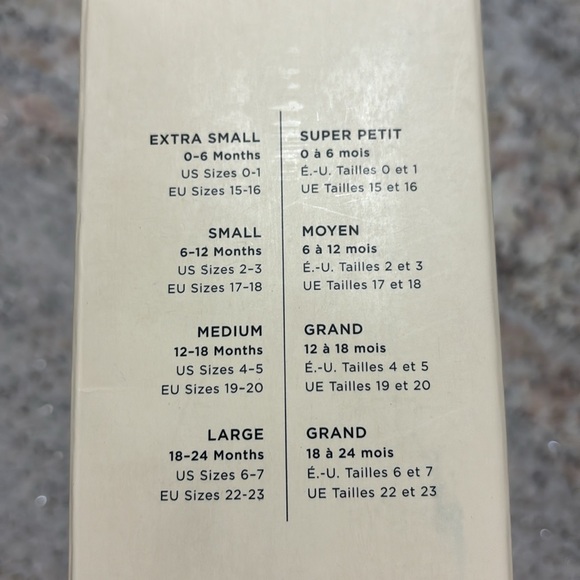 UGG Crib Booties - Picture 5 of 11